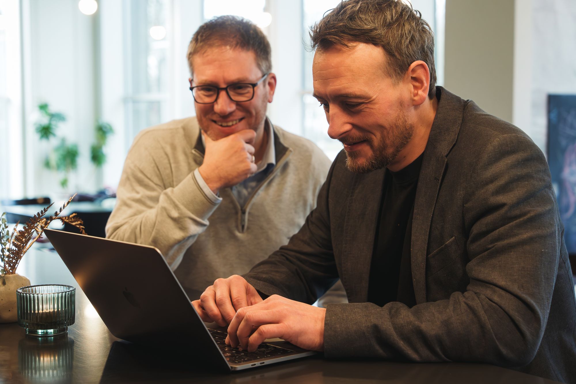 Weekly Planning (30 min)